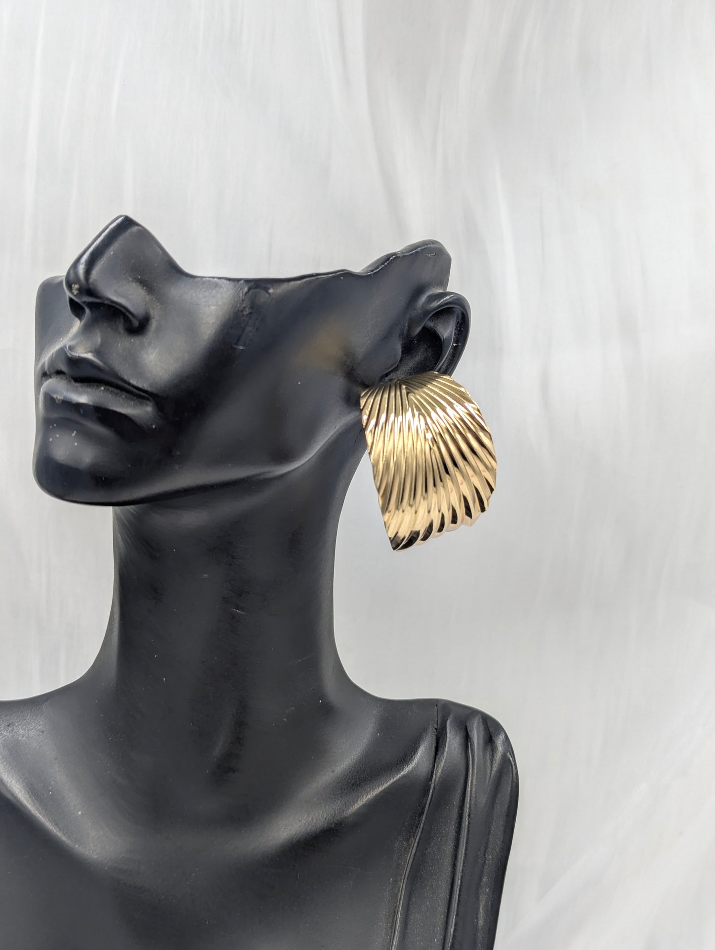 Curled Leaf Earrings