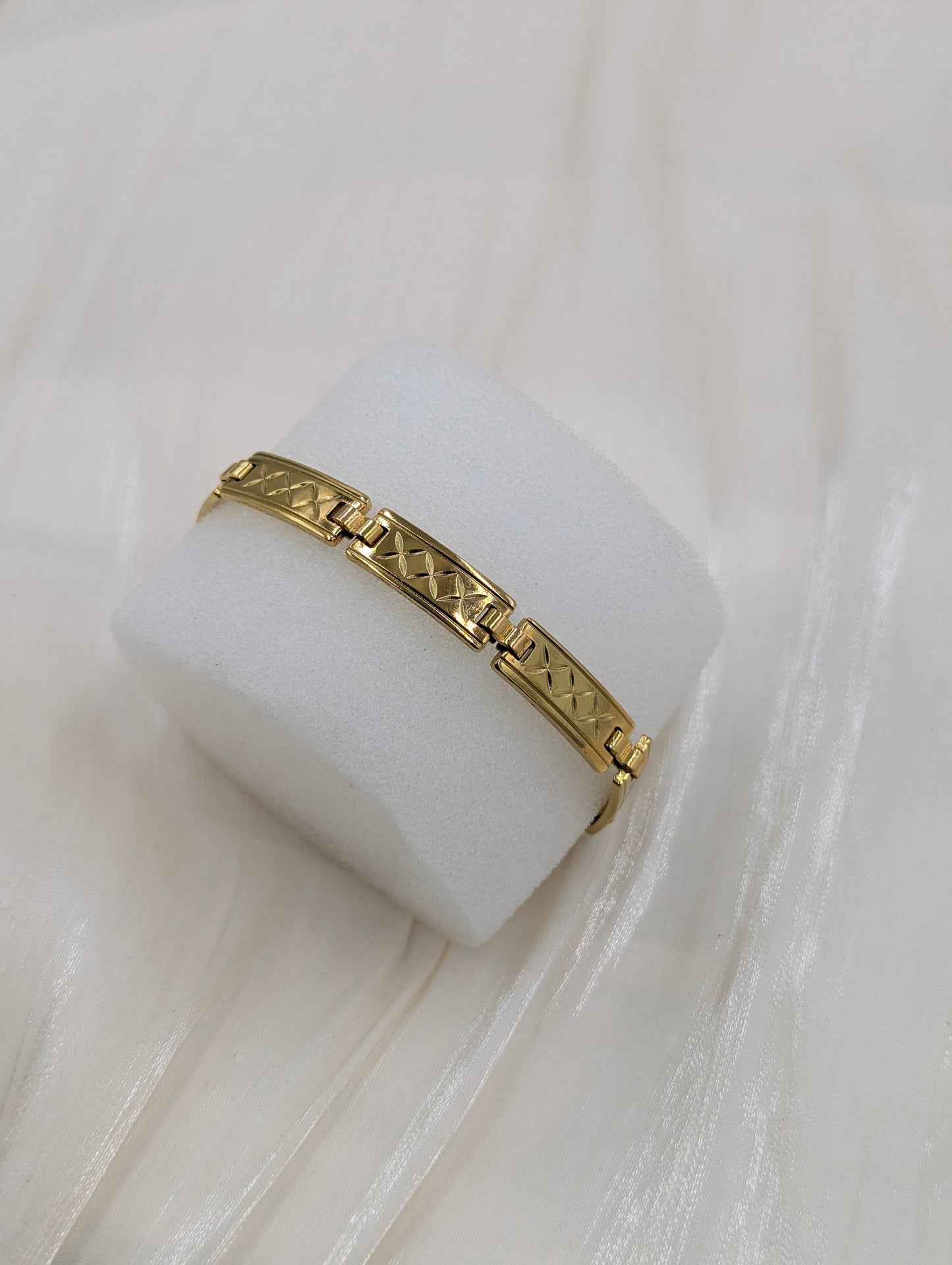 X Bracelet