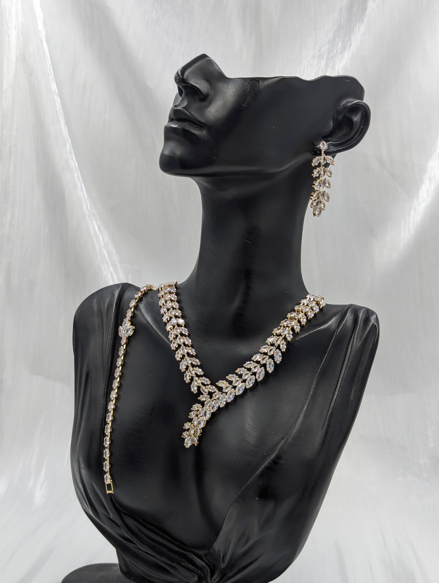 Leaf Necklace Set