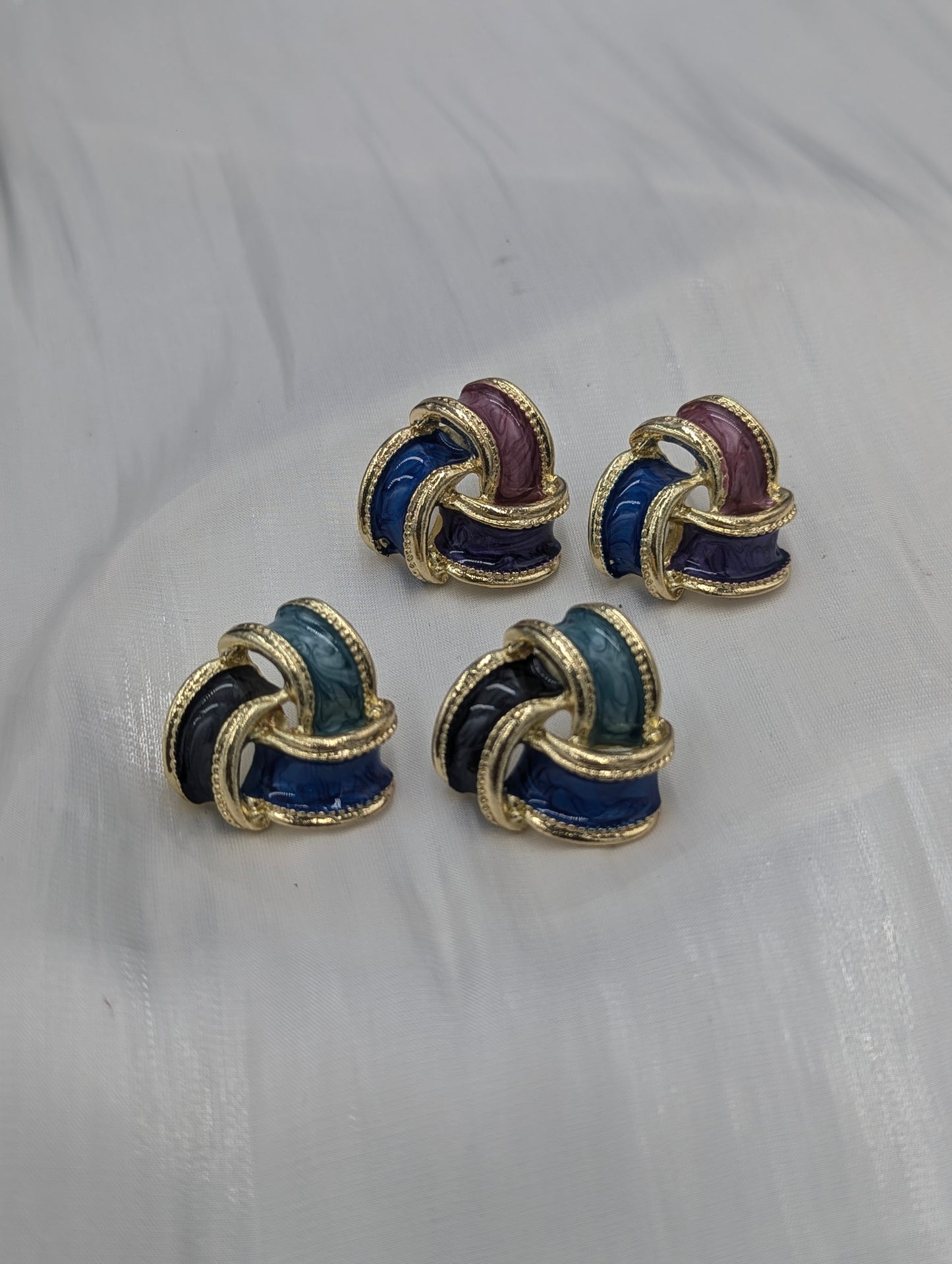 Knot Earrings