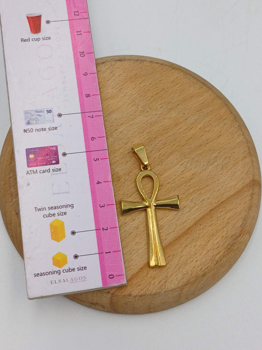 Gold pendant