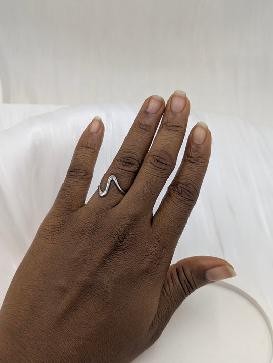 Wavy Ring (adjustable)