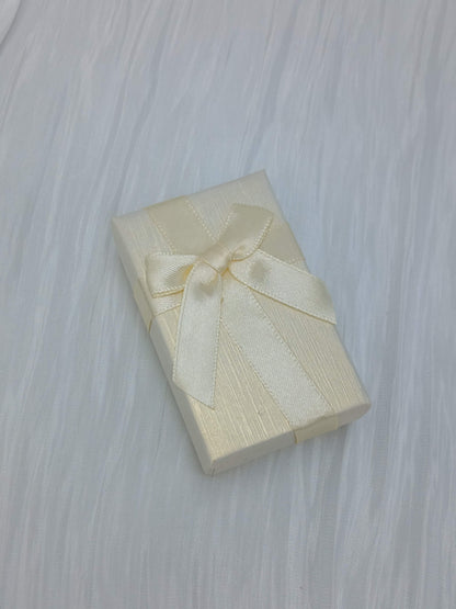 Necklace box