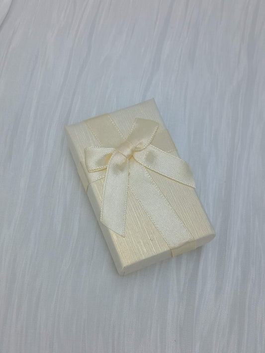 Necklace box