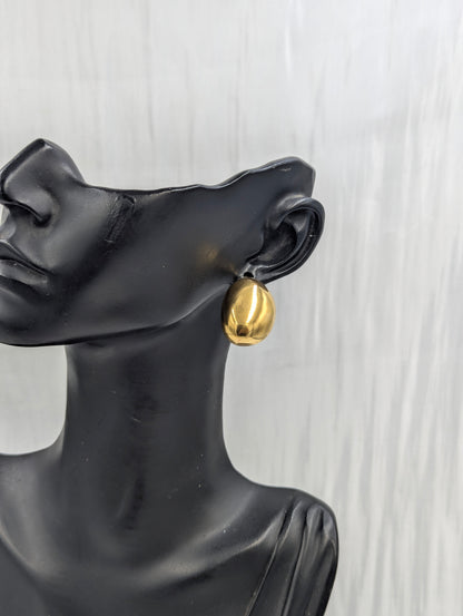Mini Oval Earrings