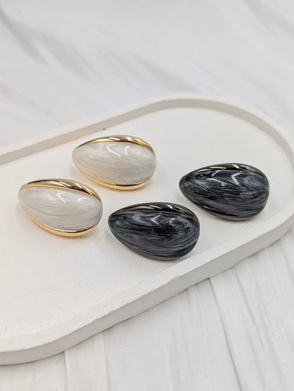 Almond Earrings