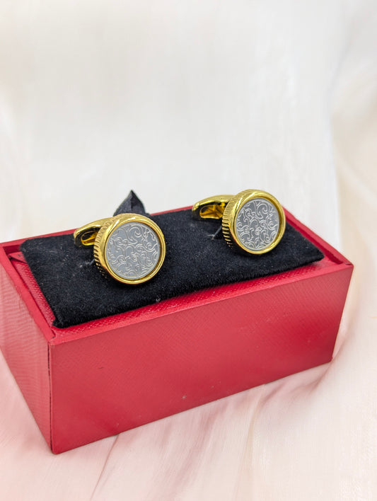 Cufflinks