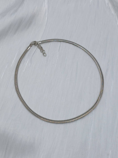 Cord necklace