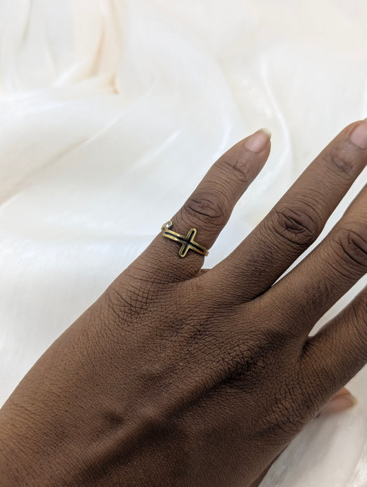 Cross Ring (size 6)