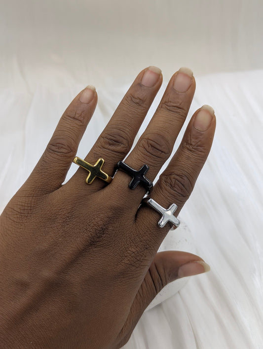 Cross Ring (size 8-10)