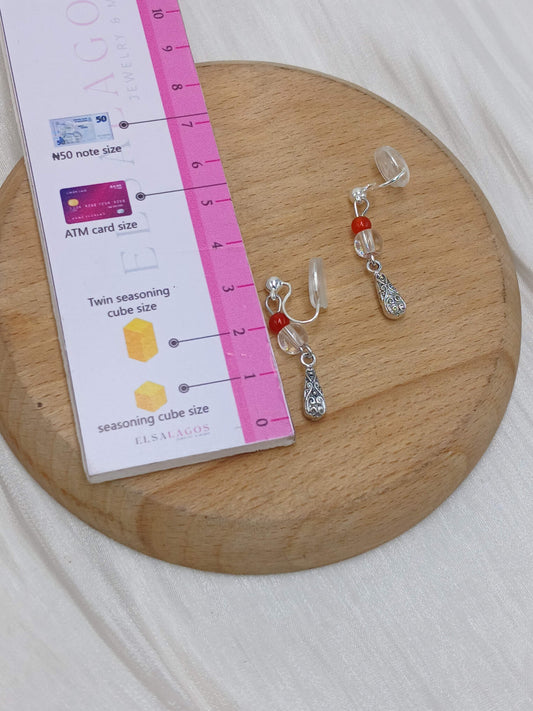 Dangling clip on earrings
