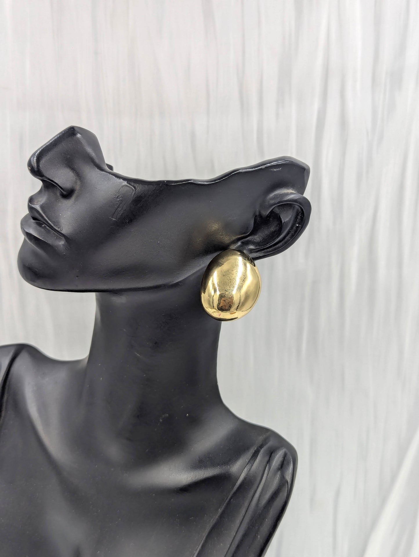 Oval Earrings