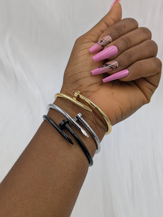 Nail Bangle