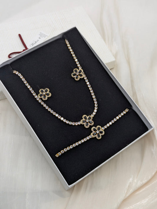 Flower Necklace Set