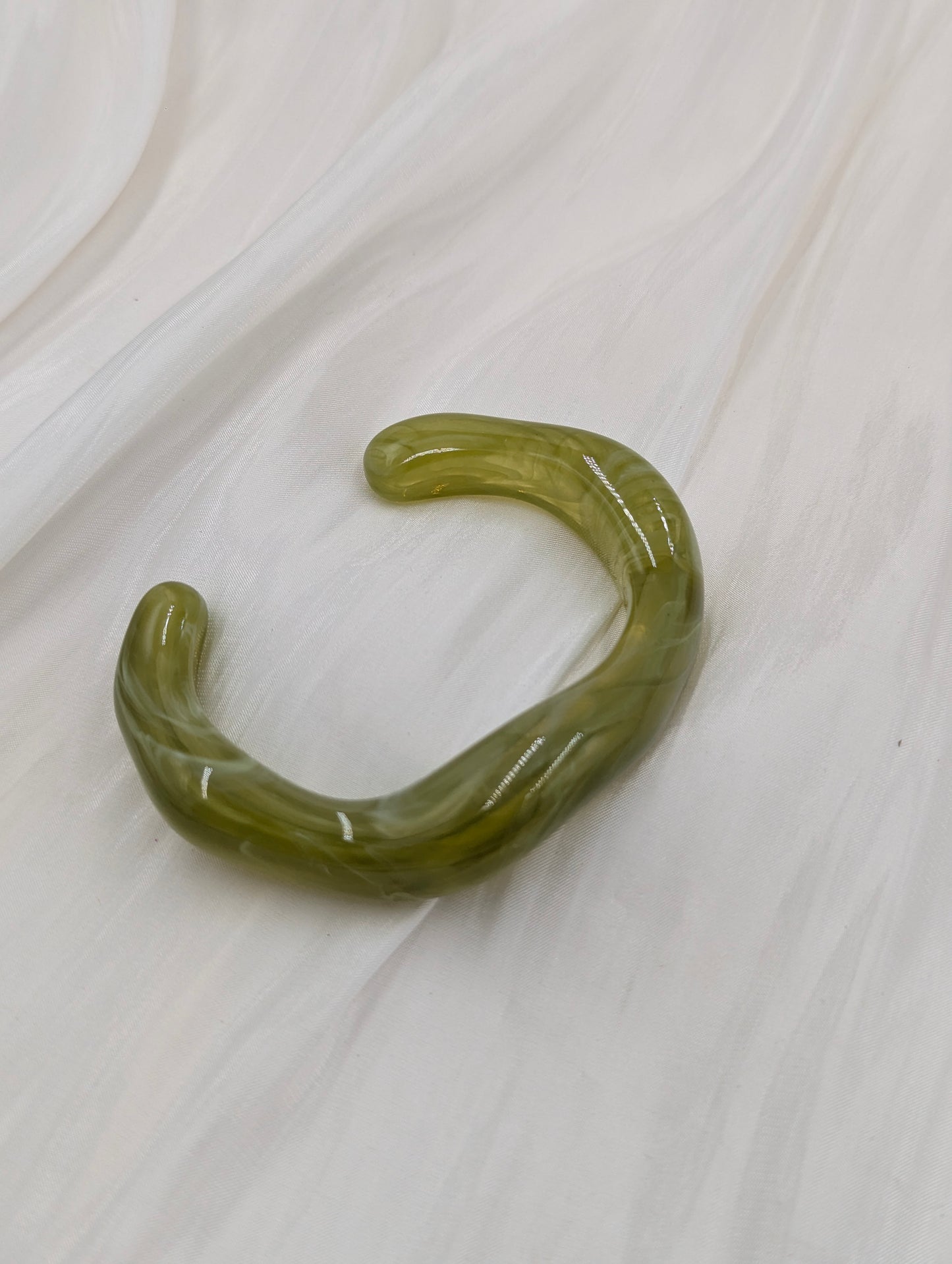 Wavy Acrylic Bangle