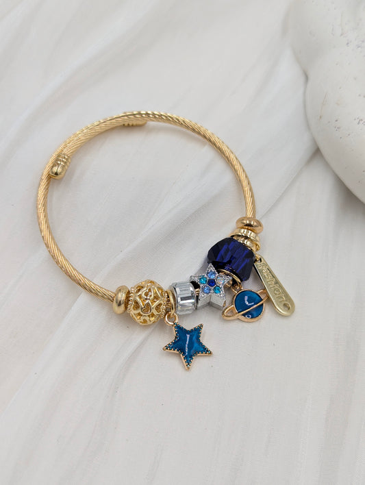 Star Charm Bracelet