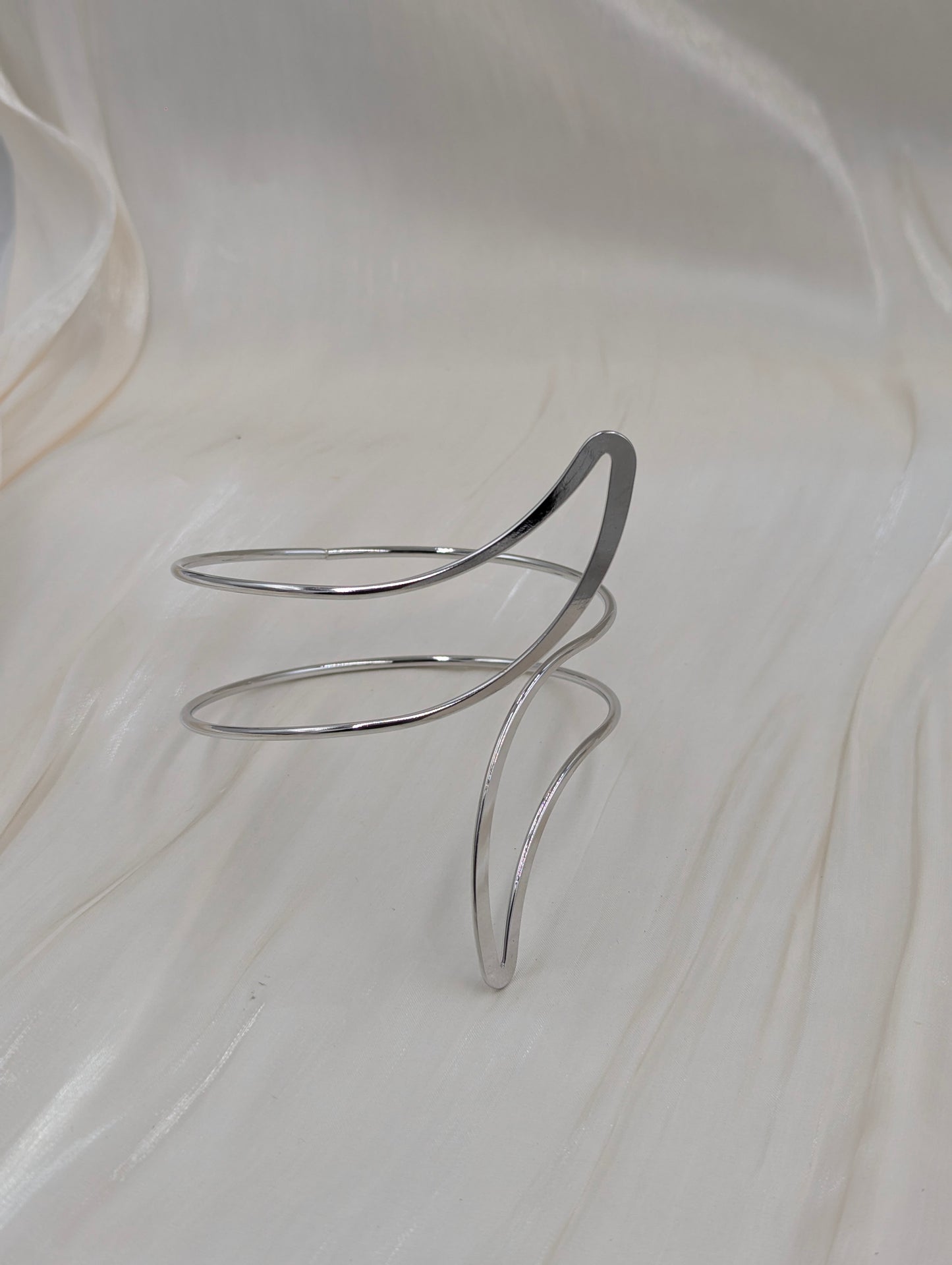 Vogue Arm Cuff