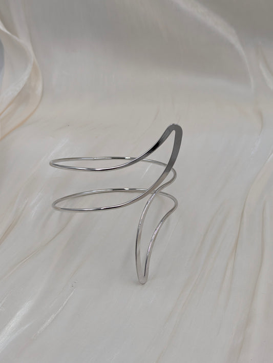 Vogue Arm Cuff