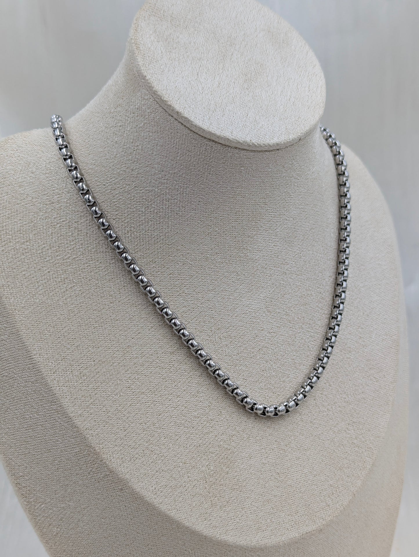 Barrel Necklace
