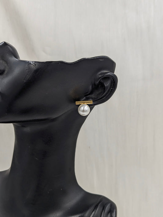Pearl Bar Earrings