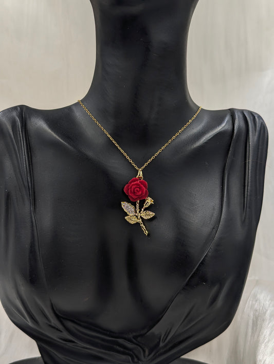 Belle Necklace