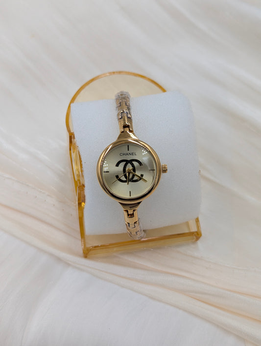 Slim Wristwatch
