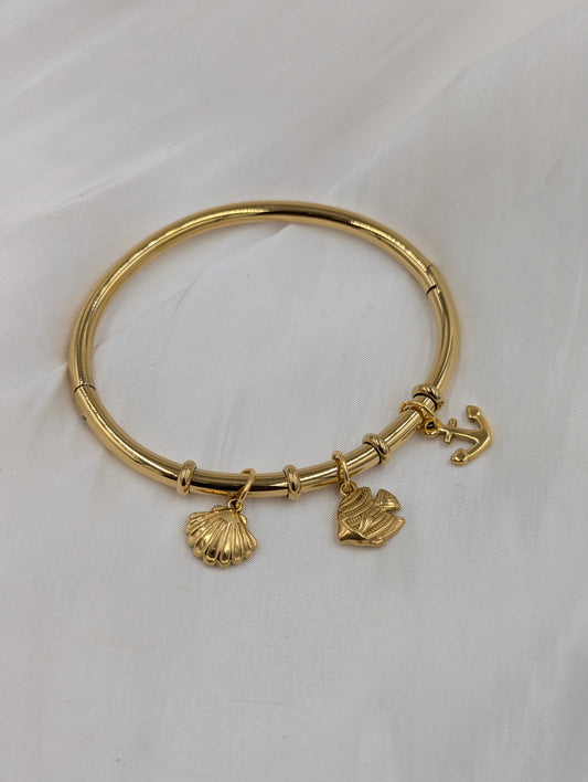 Beach Charm Bangle