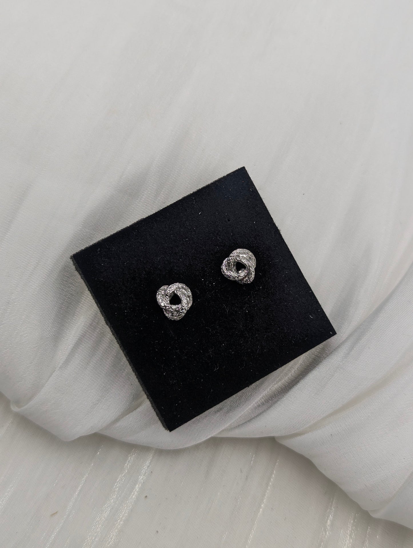 Knot Studs