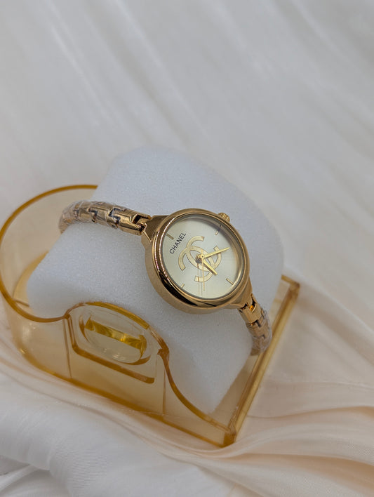 Slim Wristwatch
