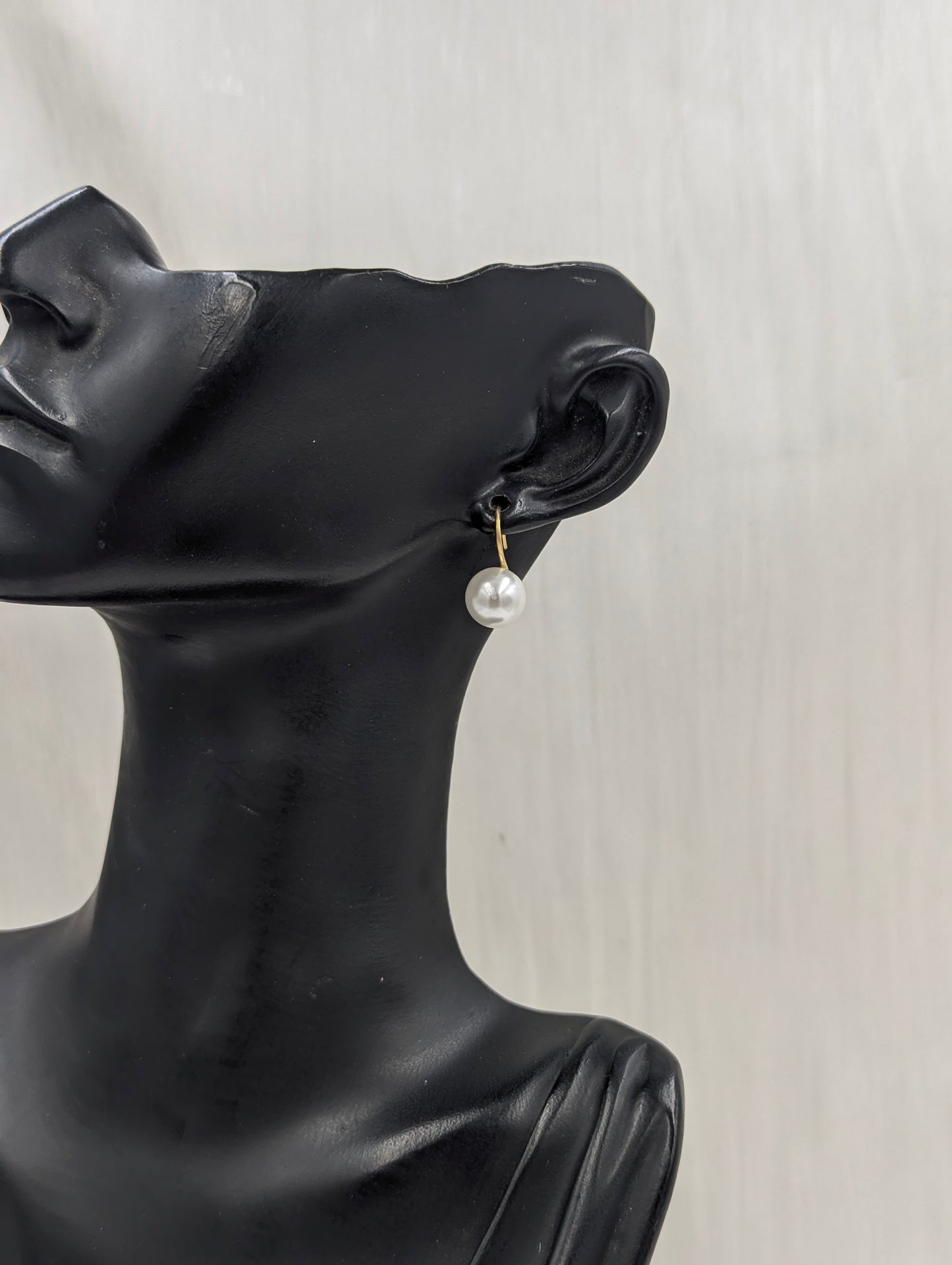 Pearl Hooks