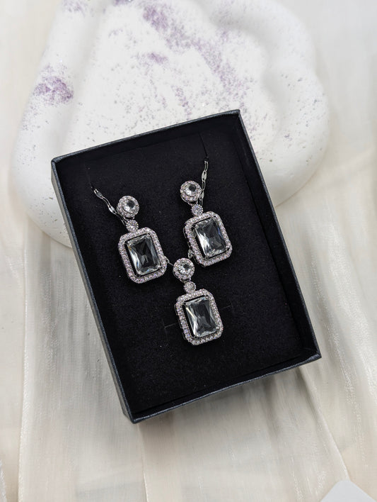Shine Necklace Set